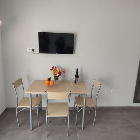 Nissi Avenue Studio Ayia Napa Bagian luar foto