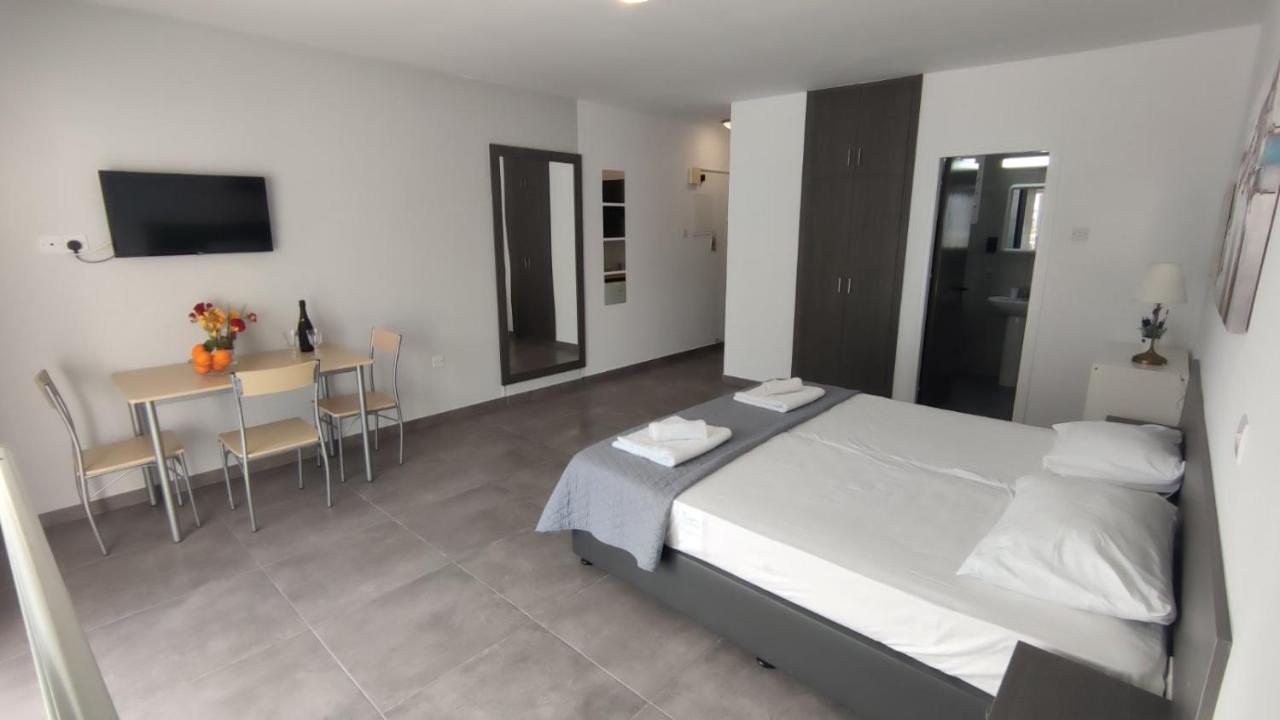 Nissi Avenue Studio Ayia Napa Bagian luar foto