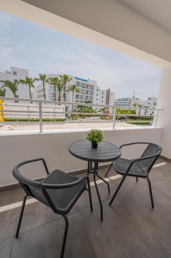 Nissi Avenue Studio Ayia Napa Bagian luar foto