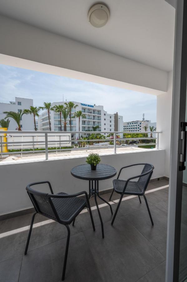 Nissi Avenue Studio Ayia Napa Bagian luar foto